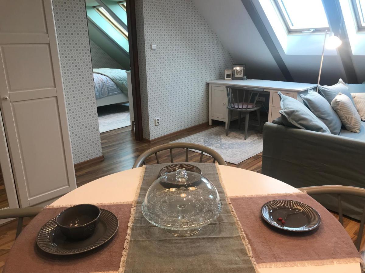 Attic Apartment On Waterfront / View / Netflix Prague Ngoại thất bức ảnh