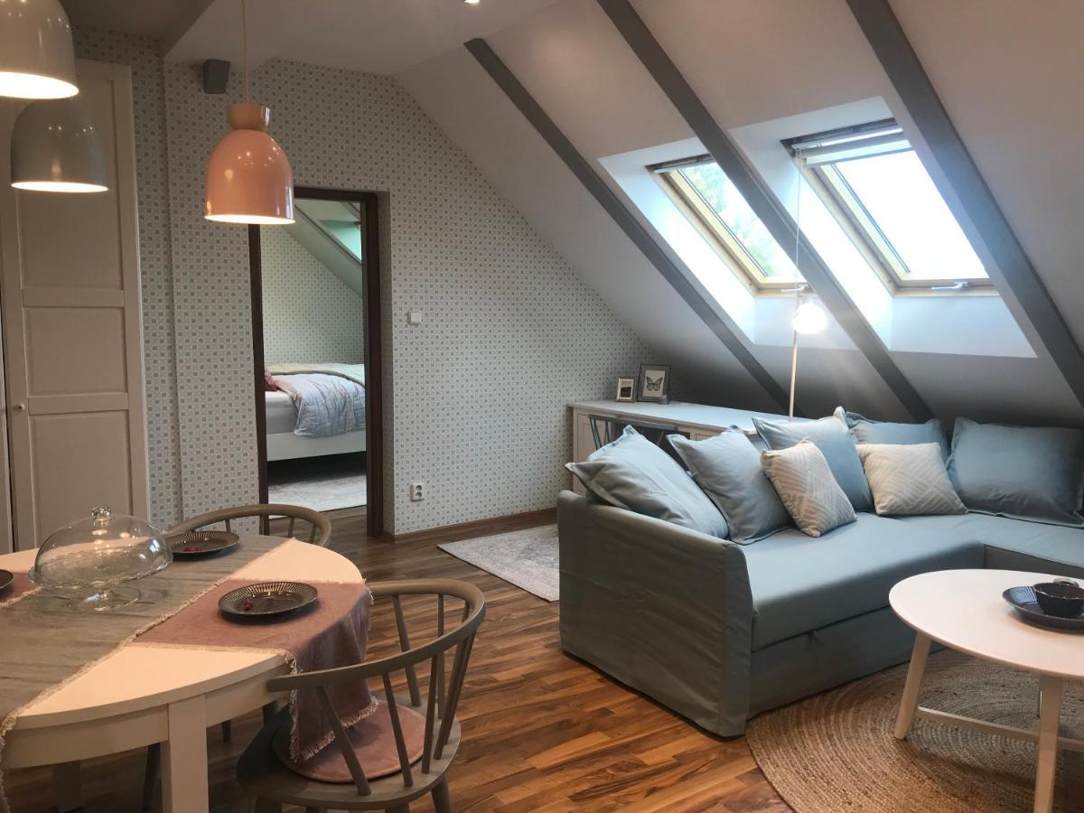 Attic Apartment On Waterfront / View / Netflix Prague Ngoại thất bức ảnh